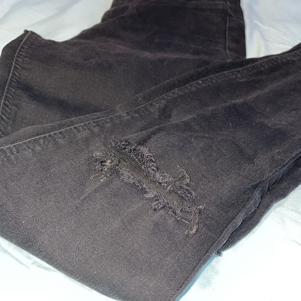 Zara High Rise Ripped Jean - Picture 2 of 4